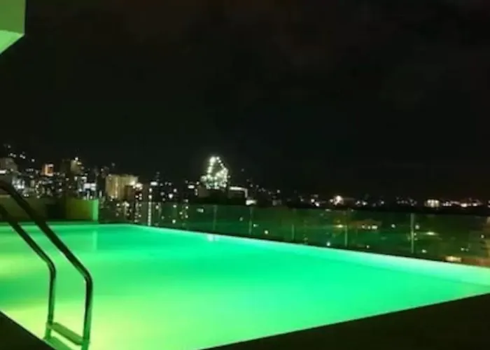 Mabolo Garden A4 Near Ayala Mall Free Gym Pool 3*