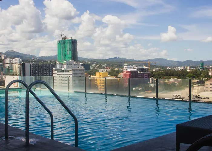 Mabolo Garden A4 Near Ayala Mall Free Gym Pool 아파트호텔 3*