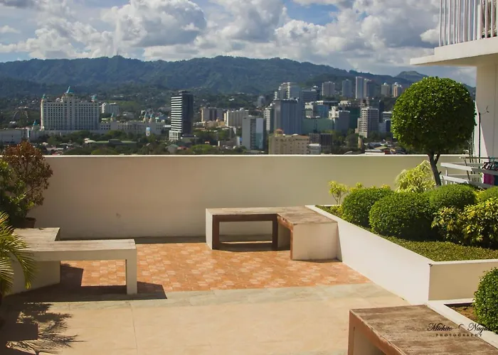 아파트호텔 Mabolo Garden A4 Near Ayala Mall Free Gym Pool 세부