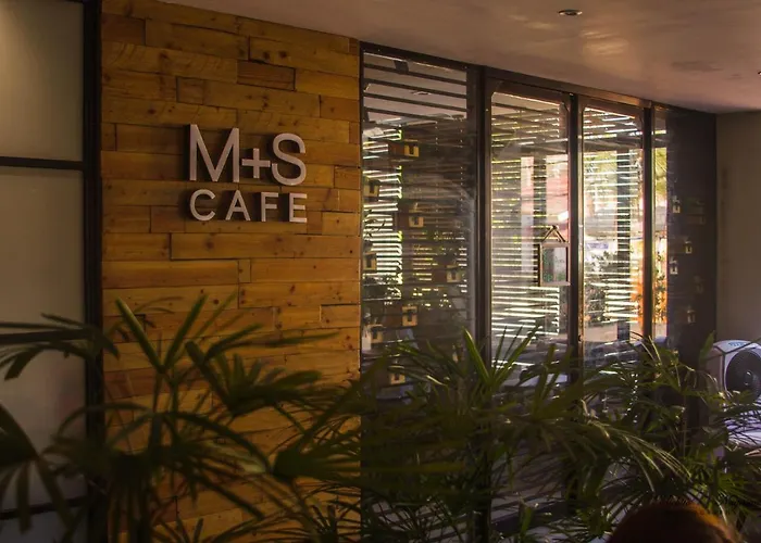 Mabolo Garden A4 Near Ayala Mall Free Gym Pool 3* 세부