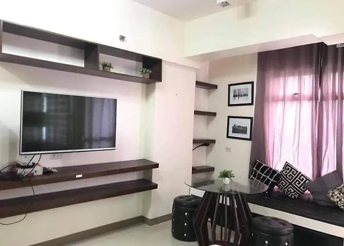 Mabolo Garden A4 Near Ayala Mall Free Gym Pool 아파트호텔